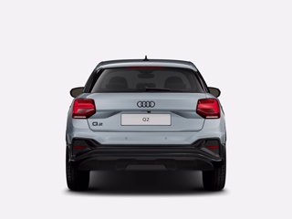 AUDI Q2 35 TDI S tronic Identity Black