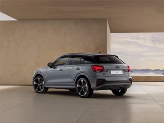 AUDI Q2 35 TDI quattro S tronic Identity Black