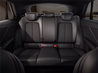 AUDI Q2 35 TDI quattro S tronic Identity Black
