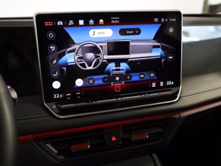 VOLKSWAGEN Tiguan 2.0 tdi life 150cv dsg