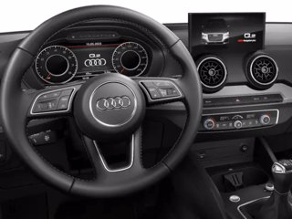 AUDI Q2 30 TFSI Business Advanced