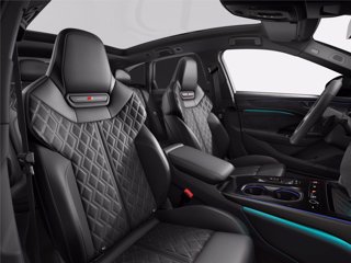 AUDI A6 Avant TFSI quattro 270 kW S tronic S line edition
