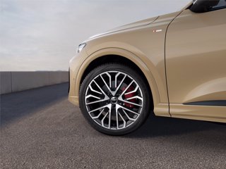 AUDI Q5 SPB TDi 150 kW mHEV+ S tronic quattro S line edition