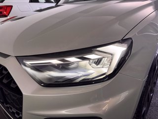 AUDI A1 sportback 30 1.0 tfsi identity black 116cv s-tronic