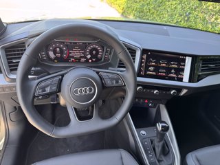 AUDI A1 sportback 30 1.0 tfsi identity black 116cv s-tronic