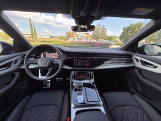 AUDI Q8 3.0 tfsi e s line plus quattro 490cv tiptronic