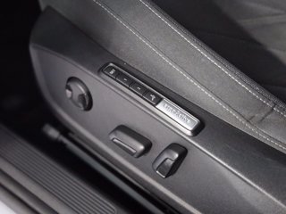 VOLKSWAGEN Golf 2.0 tdi style 150cv dsg