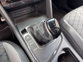 VOLKSWAGEN Tiguan 2.0 TDI 150 CV SCR DSG R-Line