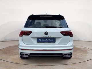 VOLKSWAGEN Tiguan 2.0 TDI 150 CV SCR DSG R-Line