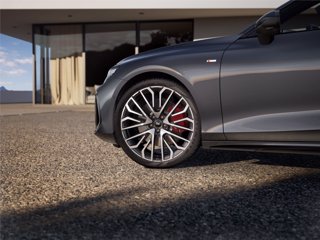 AUDI A6 Avant TDI quattro 150 kW S tronic S line edition