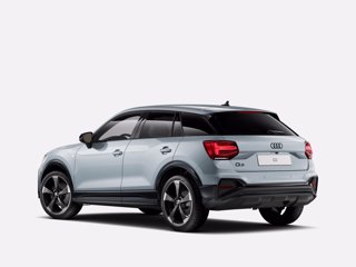 AUDI Q2 35 TDI S tronic Identity Black