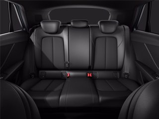 AUDI Q2 35 TDI S tronic Identity Black