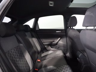VOLKSWAGEN Taigo 1.0 tsi r-line 110cv dsg