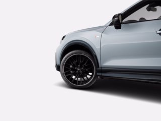 AUDI Q2 35 TDI S tronic Identity Black