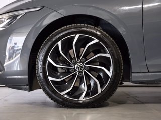VOLKSWAGEN Golf 2.0 tdi life 115cv