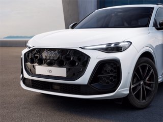 AUDI Q5 SPB TDi 150 kW mHEV+ S tronic quattro S line edition