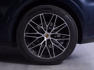 PORSCHE Cayenne 3.0 e-hybrid tiptronic