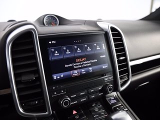 PORSCHE Cayenne 3.0 platinum edition tiptronic