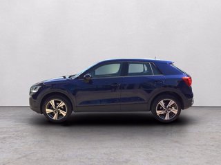 AUDI Q2 35 1.5 tfsi admired