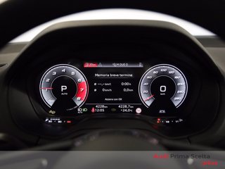 AUDI Q2 40 2.0 tfsi s line edition quattro s-tronic