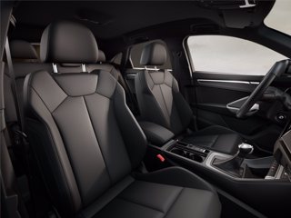AUDI Q3 SPB 40 TDI quattro S tronic Identity Black