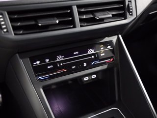 VOLKSWAGEN Polo 1.0 tsi r-line 95cv