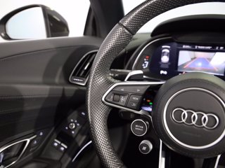 AUDI R8 spyder 5.2 v10 performance quattro 620cv s tronic