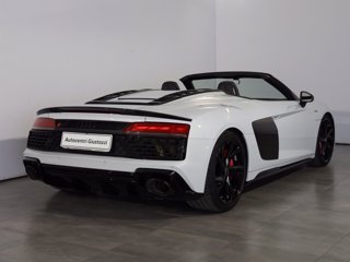 AUDI R8 spyder 5.2 v10 performance quattro 620cv s tronic