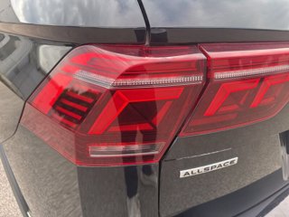 VOLKSWAGEN Tiguan Allspace 2.0 TDI 200 CV SCR DSG 4MOTION R-Line