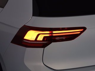 VOLKSWAGEN Golf 1.5 tsi life 115cv