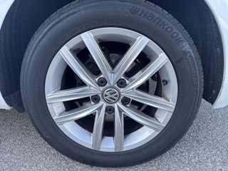 VOLKSWAGEN Golf 1.0 TSI 110 CV 5p. Business BlueMotion Technology