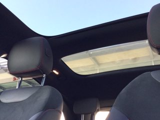 MERCEDES Gla 200 d amg line premium 4matic auto