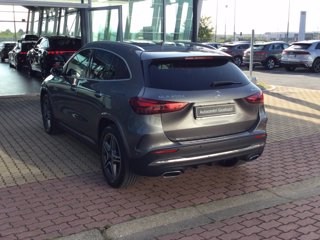MERCEDES Gla 200 d amg line premium 4matic auto