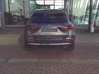 MERCEDES Gla 200 d amg line premium 4matic auto