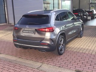 MERCEDES Gla 200 d amg line premium 4matic auto