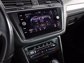 VOLKSWAGEN Tiguan 1.4 tsi eh r-line dsg