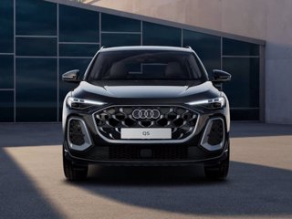 AUDI Q5 TDi 150 kW mHEV+ S tronic quattro S line edition