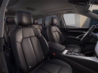 AUDI Q5 TDi 150 kW mHEV+ S tronic quattro S line edition