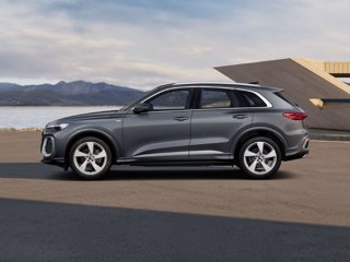 AUDI Q5 TDi 150 kW mHEV+ S tronic quattro S line edition