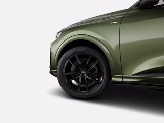 AUDI Q5 TDi 150 kW mHEV+ S tronic quattro S line edition