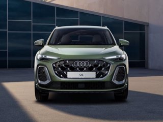 AUDI Q5 TDi 150 kW mHEV+ S tronic quattro S line edition