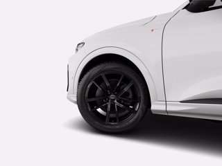 AUDI Q5 TDi 150 kW mHEV+ S tronic quattro S line edition