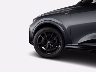 AUDI Q5 TDi 150 kW mHEV+ S tronic quattro S line edition