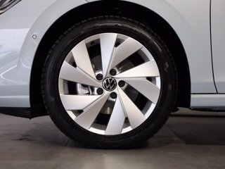VOLKSWAGEN Golf 1.5 tsi life 115cv