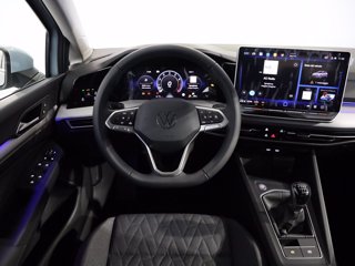 VOLKSWAGEN Golf 1.5 tsi life 115cv