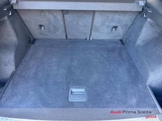 AUDI Q3 35 2.0 tdi business advanced s-tronic