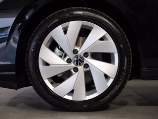 VOLKSWAGEN Golf 1.5 tsi life 115cv