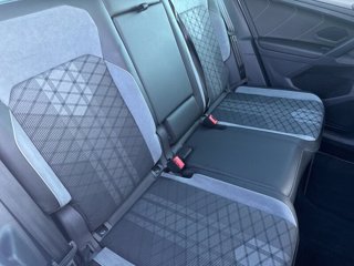 VOLKSWAGEN Tiguan 2.0 TDI 150 CV SCR DSG R-Line