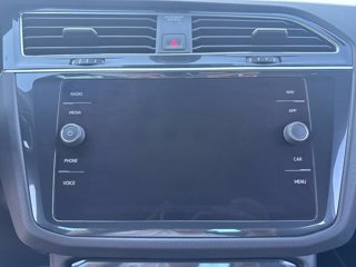VOLKSWAGEN Tiguan 2.0 TDI 150 CV SCR DSG R-Line