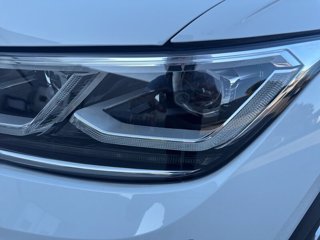 VOLKSWAGEN Tiguan 2.0 TDI 150 CV SCR DSG R-Line
